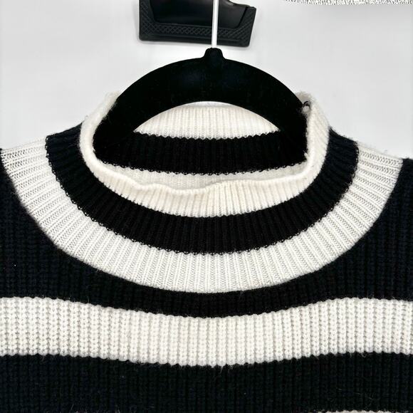 Philosophy Mock Neck Black and White Striped Oversized Sweater Size S - Picture 3 of 6